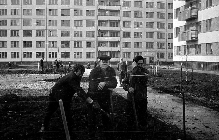 Как проходил Ленинский субботник на «КАМАЗе» 50 лет назад (фото)